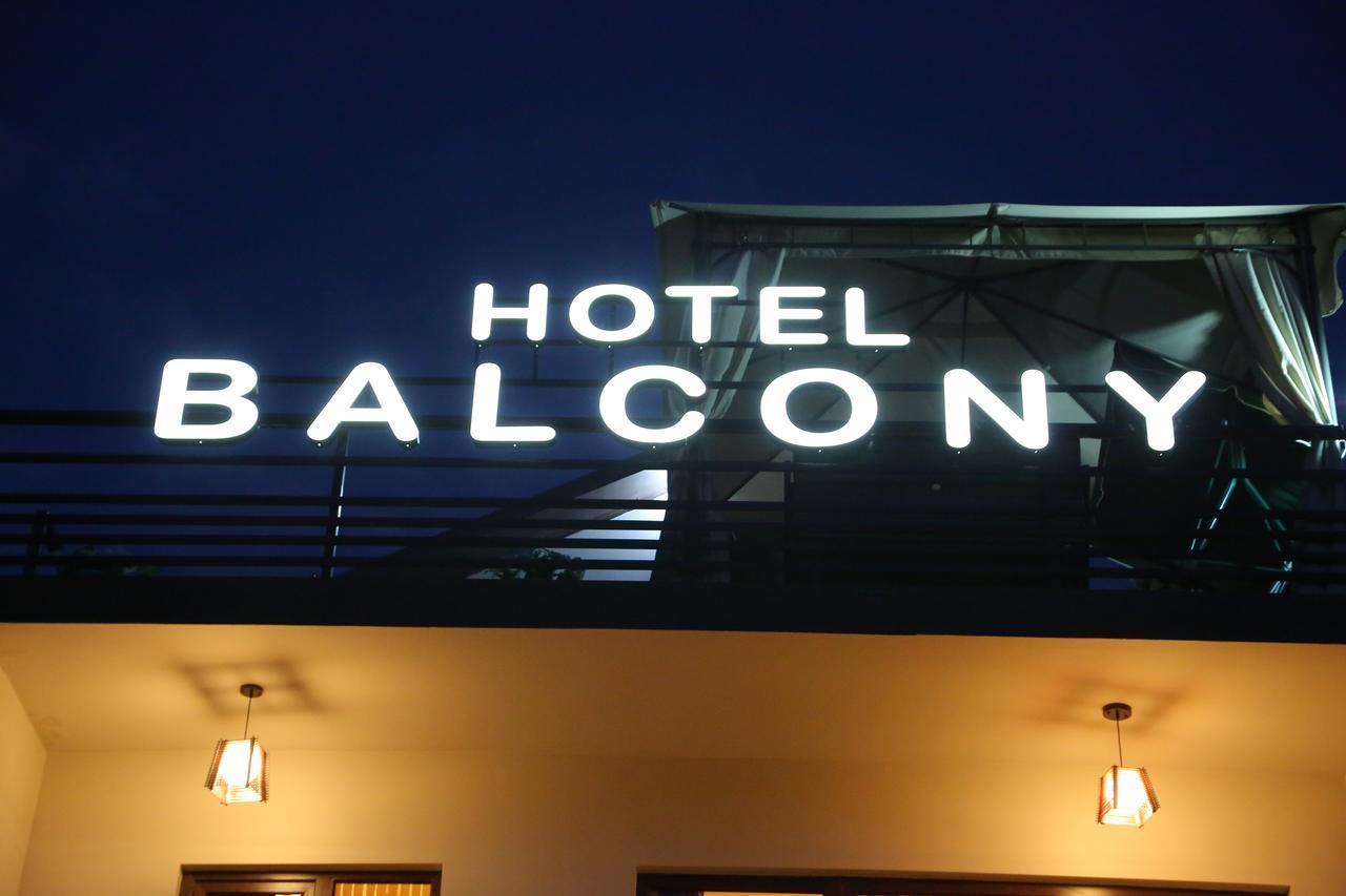 Hotel Balcony 库塔伊西 外观 照片